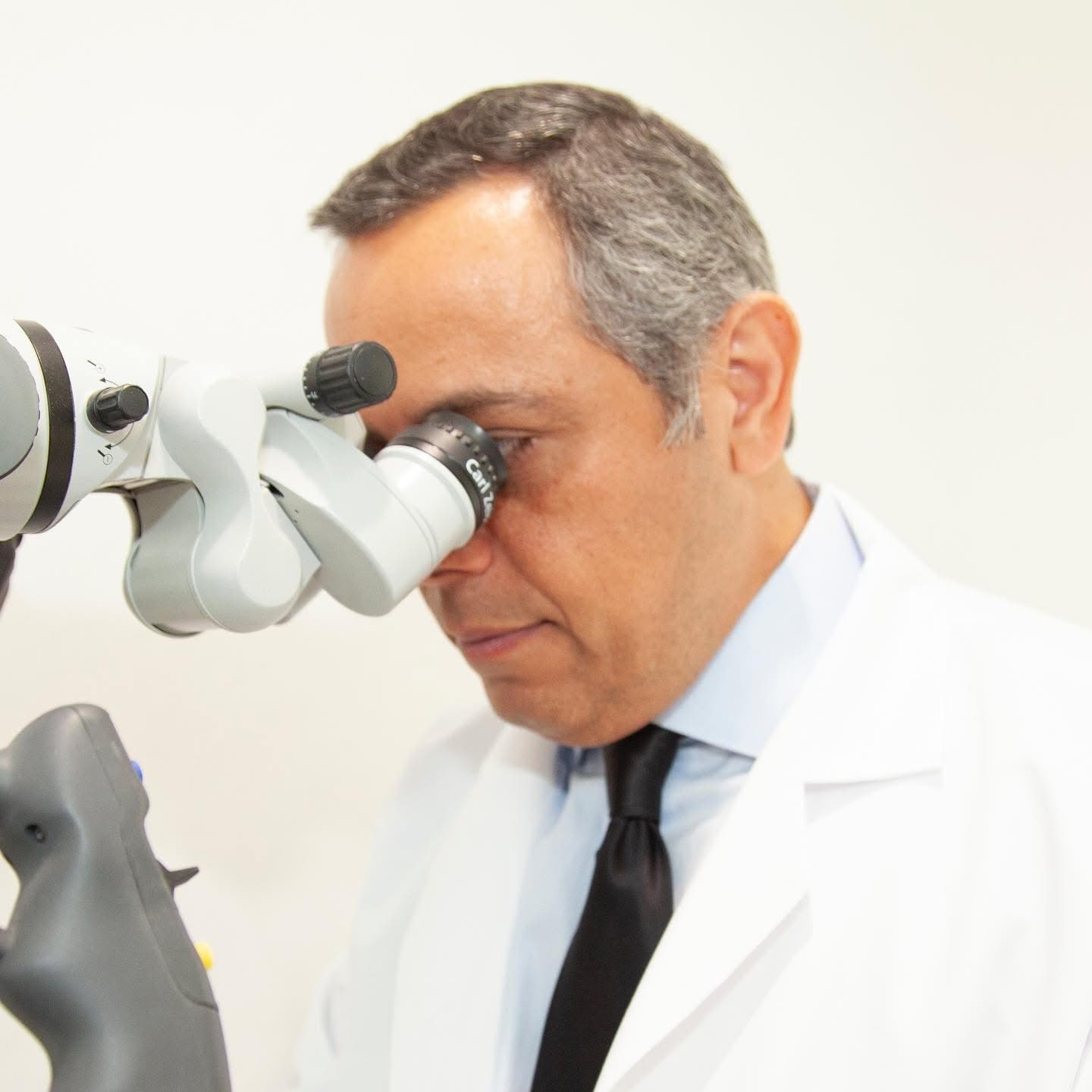 Dr. Baradaran performing microsurgery, Beverly Hills
